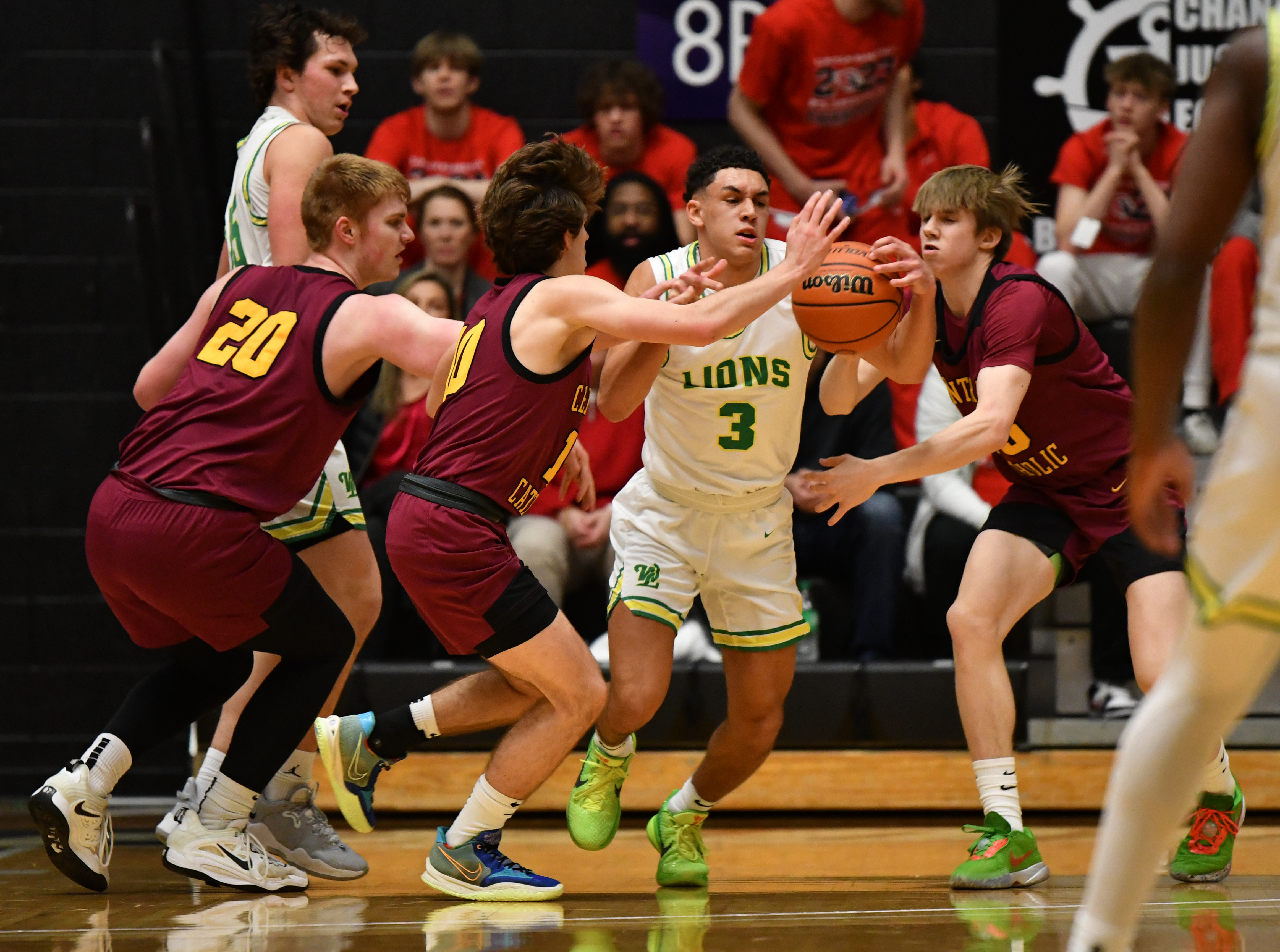 West Linn Central Catholic 6A Oregon boys basketball quarterfinal Taylor Balkom 28